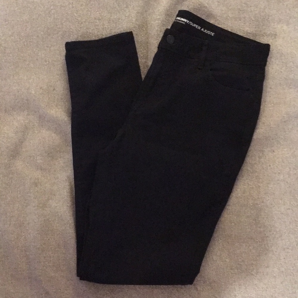 Supper skinny old Navy jeans in black